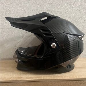 Sedici Black Carbon fiber helmet